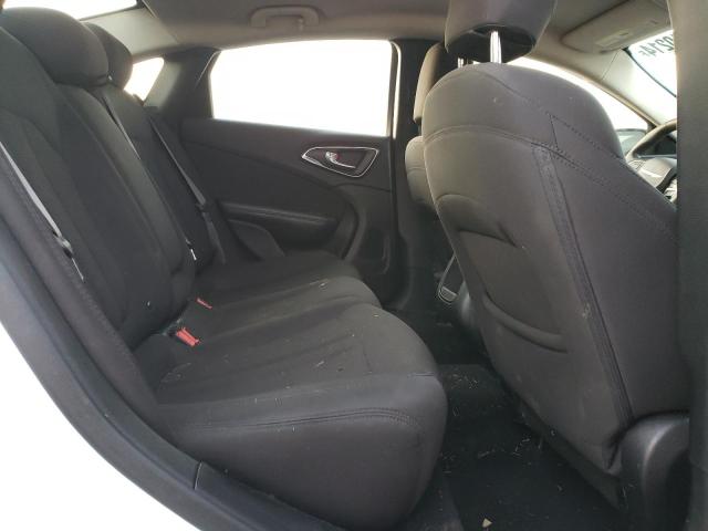 Photo 10 from auction – 2015 CHRYSLER 200 LIMITE with VIN 1C3CCCAB6FN552639