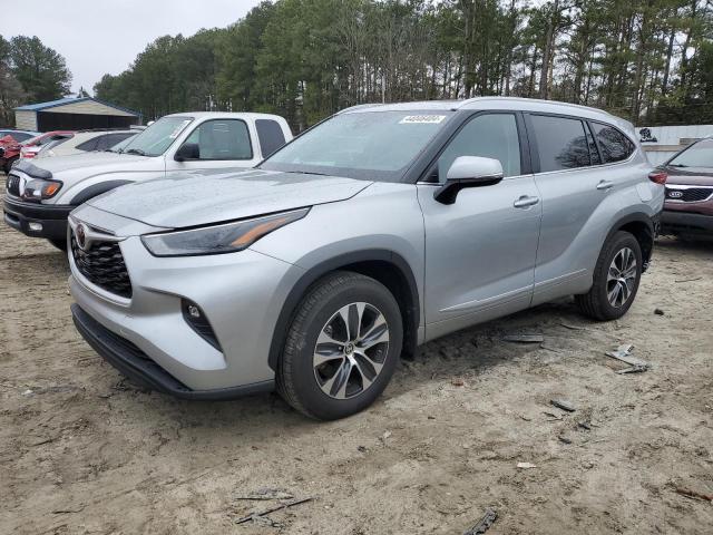 TOYOTA HIGHLANDER 2023 with VIN 5TDKDRBH9PS009839 - Photo from auction