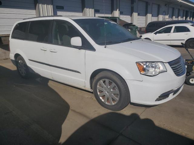 Photo 4 from auction – 2015 CHRYSLER TOWN & COU with VIN 2C4RC1BG4FR655243