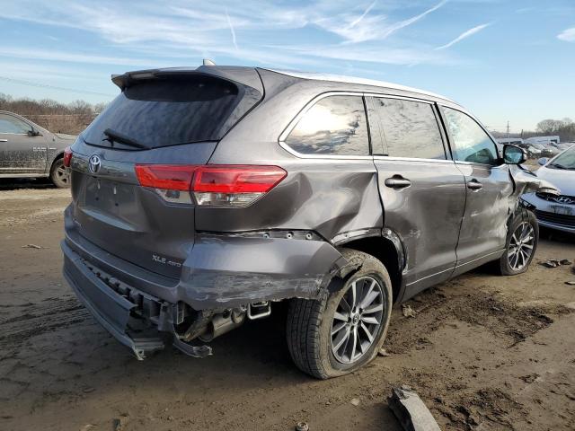 Photo 3 from auction – 2018 TOYOTA HIGHLANDER with VIN 5TDJZRFHXJS531765