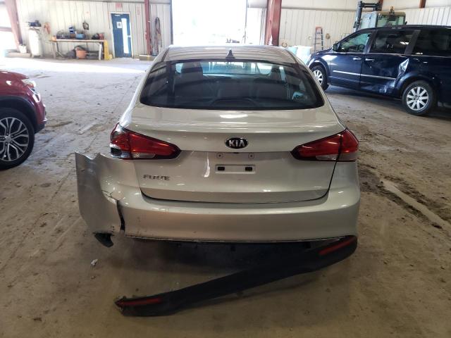 Photo 6 from auction – 2017 KIA FORTE LX with VIN 3KPFL4A76HE125866