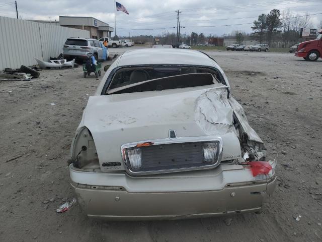 Photo 6 from auction – 2004 LINCOLN TOWN CAR U with VIN 1LNHM83W64Y639833