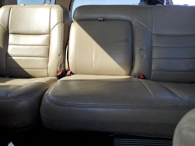 Photo 10 from auction – 2002 FORD EXCURSION with VIN 1FMSU43F82EC93278