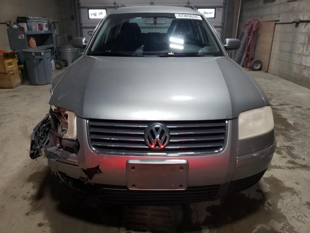 Photo 5 from auction – 2003 VOLKSWAGEN PASSAT GL with VIN WVWND63B23E005489