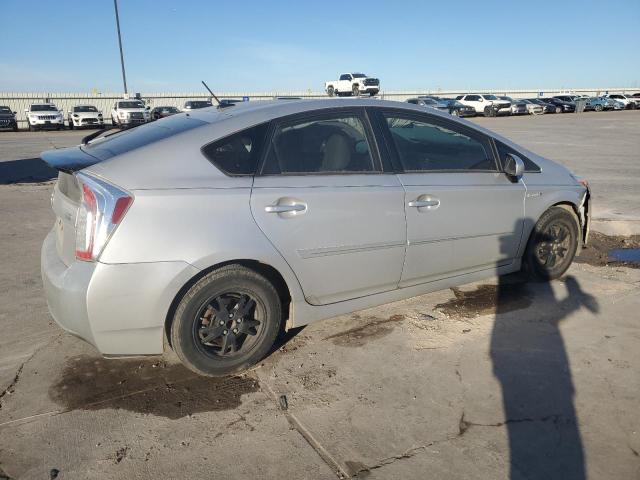 Photo 3 from auction – 2015 TOYOTA PRIUS with VIN JTDKN3DU3F1896242