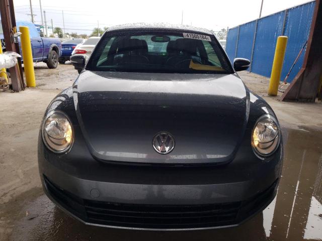 Photo 5 from auction – 2012 VOLKSWAGEN BEETLE with VIN 3VWJX7AT8CM612589