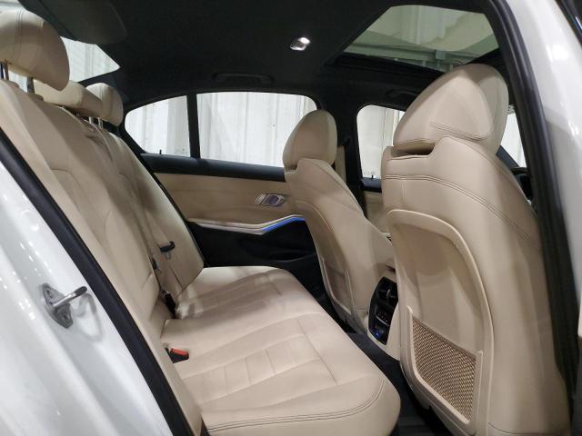 Photo 10 from auction – 2019 BMW 330XI with VIN WBA5R7C51KAJ85102