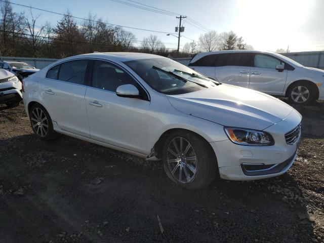 Photo 4 from auction – 2017 VOLVO S60 PLATIN with VIN LYV402TM1HB152153
