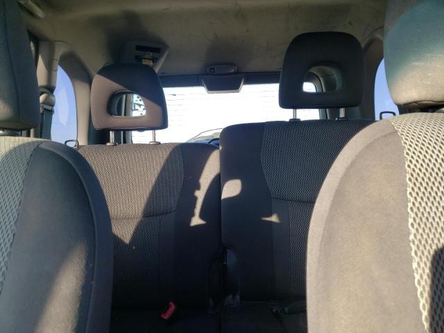 Photo 10 from auction – 2004 TOYOTA RAV4 with VIN JTEGD20V040044897