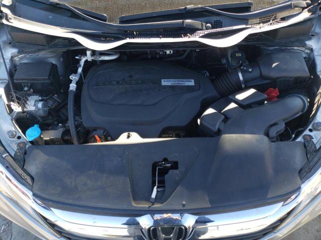Photo 12 from auction – 2018 HONDA ODYSSEY EX with VIN 5FNRL6H52JB026149