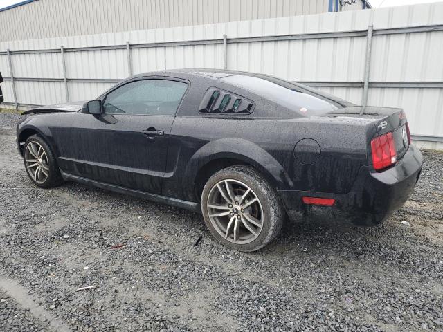 Photo 2 from auction – 2005 FORD MUSTANG with VIN 1ZVFT80N455150132