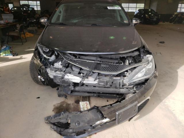 Photo 5 from auction – 2018 CHRYSLER PACIFICA L with VIN 2C4RC1GG3JR132457