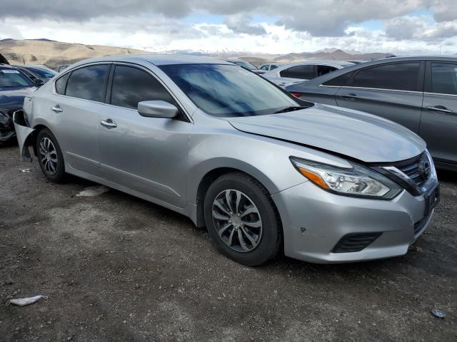 Photo 4 from auction – 2017 NISSAN ALTIMA 2.5 with VIN 1N4AL3AP5HC240203