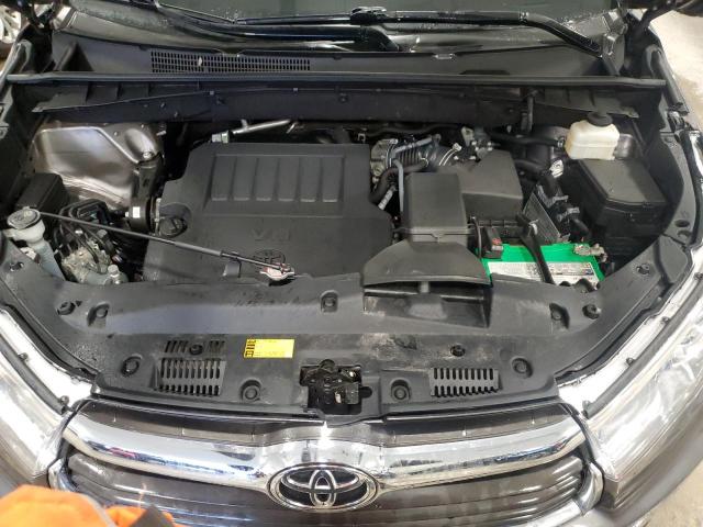 Photo 12 from auction – 2016 TOYOTA HIGHLANDER with VIN 5TDJKRFH5GS331177