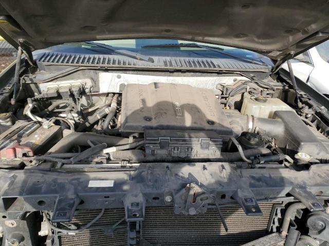 Photo 12 from auction – 2010 LINCOLN NAVIGATOR with VIN 5LMJJ2J59AEJ03261