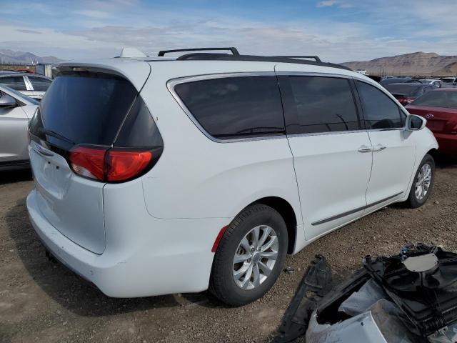 Photo 3 from auction – 2017 CHRYSLER PACIFICA T with VIN 2C4RC1BG4HR609723