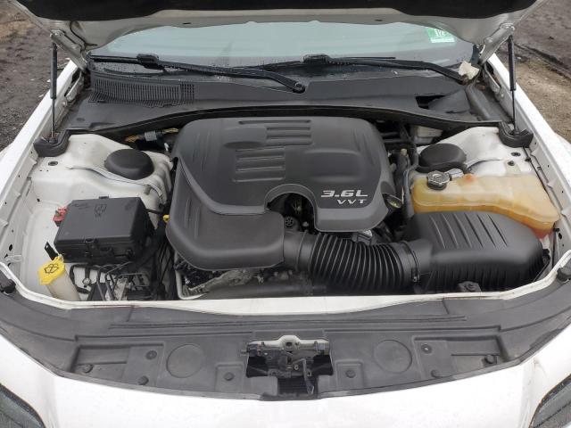 Photo 11 from auction – 2014 CHRYSLER 300 S with VIN 2C3CCAGG2EH352968