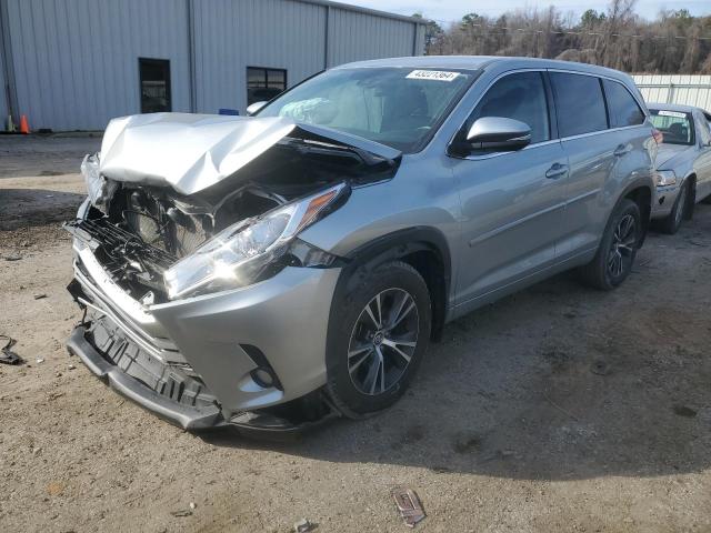 TOYOTA HIGHLANDER 2018 with VIN 5TDZZRFH2JS275947 - Photo from auction