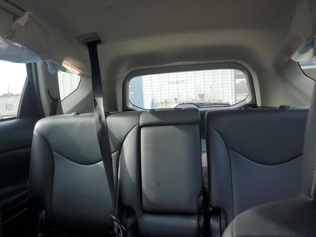 Photo 10 from auction – 2017 TOYOTA PRIUS V with VIN JTDZN3EU2HJ064620