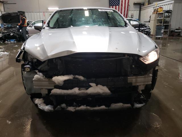 Photo 5 from auction – 2016 FORD FUSION S with VIN 3FA6P0G7XGR323710