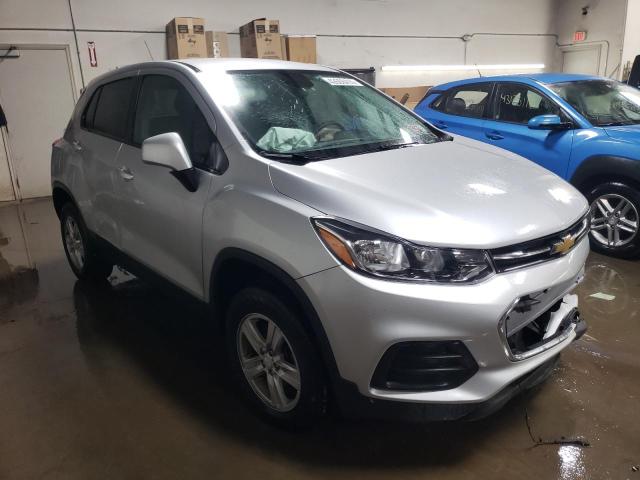 Photo 4 from auction – 2020 CHEVROLET TRAX LS with VIN 3GNCJNSB9LL295927
