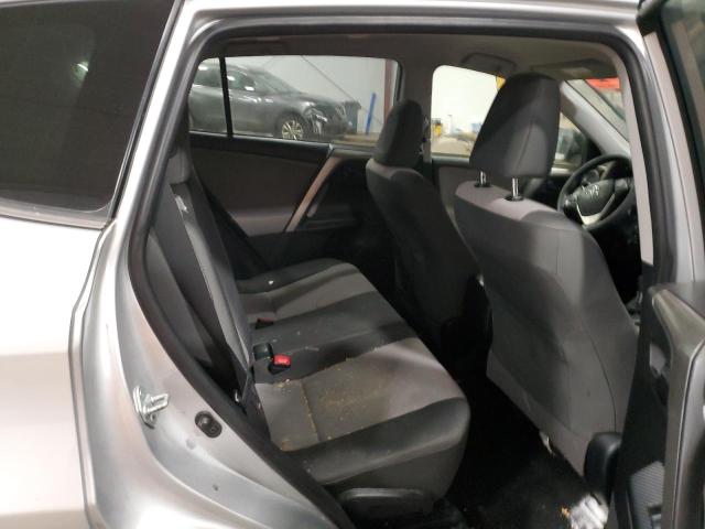 Photo 11 from auction – 2015 TOYOTA RAV4 LE with VIN JTMBFREV0FD169405