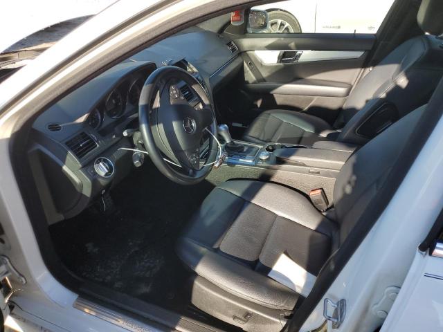 Photo 7 from auction – 2011 MERCEDES-BENZ C 300 with VIN WDDGF5EB5BR154650
