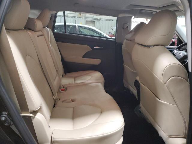 Photo 11 from auction – 2020 TOYOTA HIGHLANDER with VIN 5TDGZRBH5LS006521
