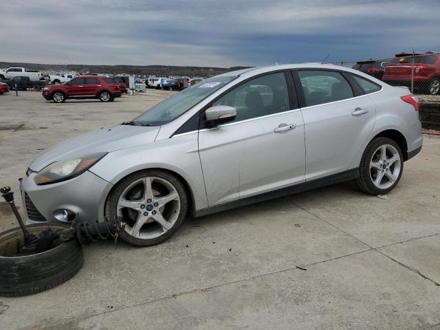 FORD FOCUS 2012 with VIN 1FAHP3J21CL475200 - Photo from auction