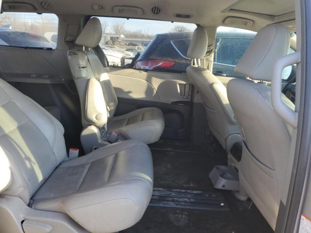 Photo 11 from auction – 2017 TOYOTA SIENNA XLE with VIN 5TDYZ3DC3HS804574
