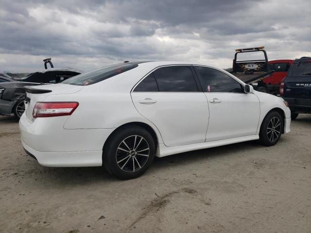 Photo 3 from auction – 2011 TOYOTA CAMRY BASE with VIN 4T1BF3EK6BU700275