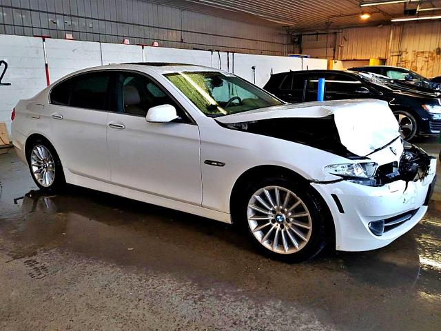 Photo 4 from auction – 2013 BMW 535 XI with VIN WBAFU7C51DDU66465