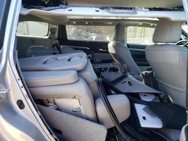 Photo 11 from auction – 2019 TOYOTA HIGHLANDER with VIN 5TDDGRFH3KS069862
