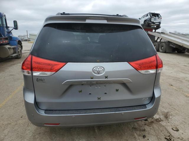 Photo 6 from auction – 2011 TOYOTA SIENNA XLE with VIN 5TDYK3DCXBS122500