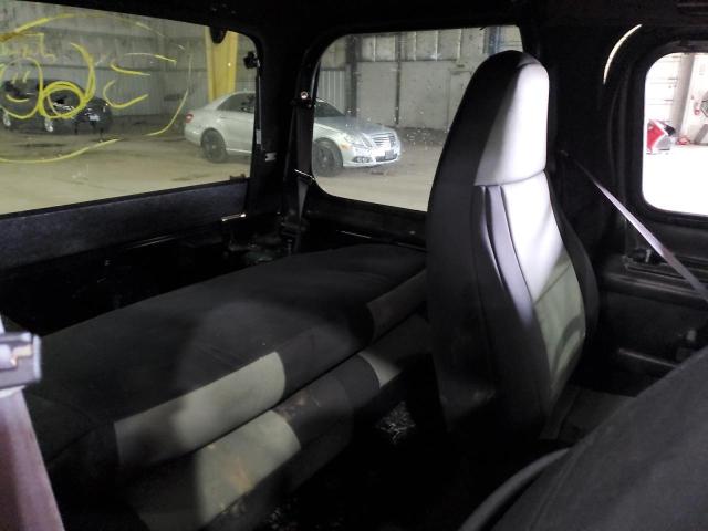 Photo 10 from auction – 2000 JEEP WRANGLER / with VIN 1J4FA29P5YP804942