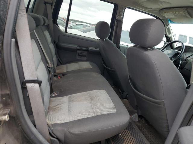 Photo 10 from auction – 2005 FORD EXPLORER S with VIN 1FMZU67K95UA88886