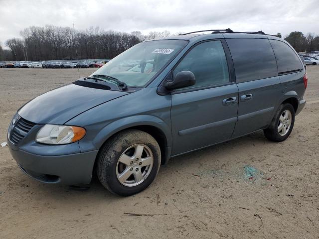 DODGE CARAVAN SX 2005 z numerem VIN 1D4GP45R05B220715 - Zdjęcie z aukcji