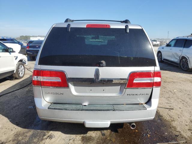 Photo 6 from auction – 2011 LINCOLN NAVIGATOR with VIN 5LMJJ2H50BEJ08744