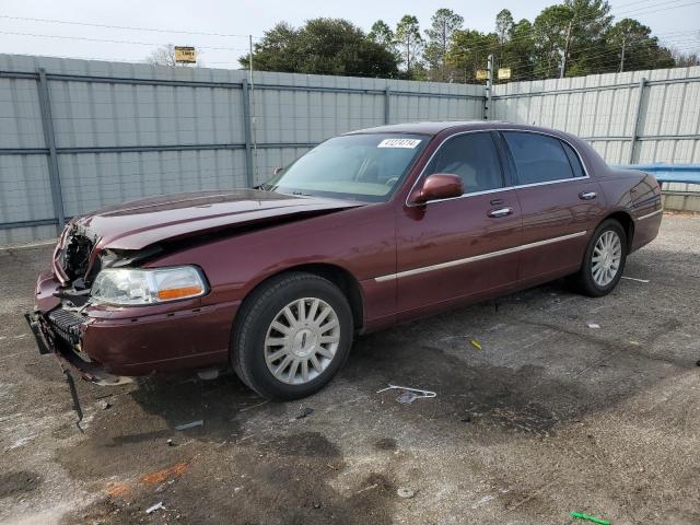 LINCOLN TOWN CAR E 2003 with VIN 1LNHM81W13Y601993 - Photo from auction