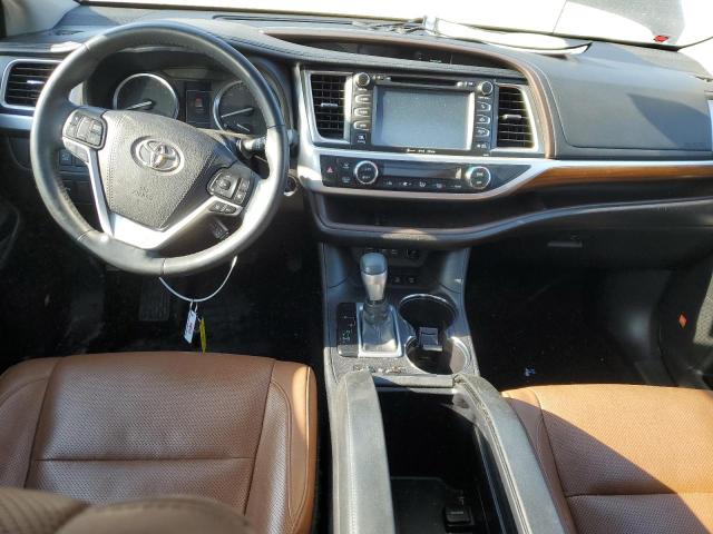 Photo 8 from auction – 2018 TOYOTA HIGHLANDER with VIN 5TDDZRFH4JS840516