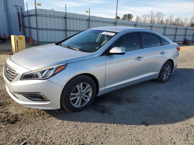 HYUNDAI SONATA SE 2015 with VIN 5NPE24AF1FH048385 - Photo from auction