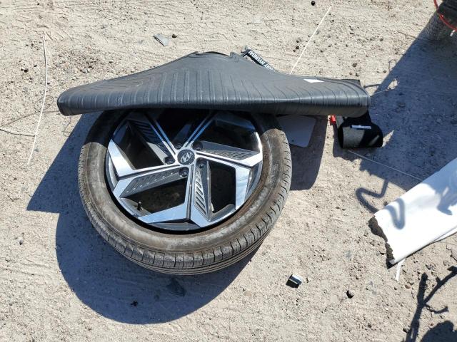 Photo 12 from auction – 2023 HYUNDAI TUCSON LIM with VIN 5NMJECAE6PH267591