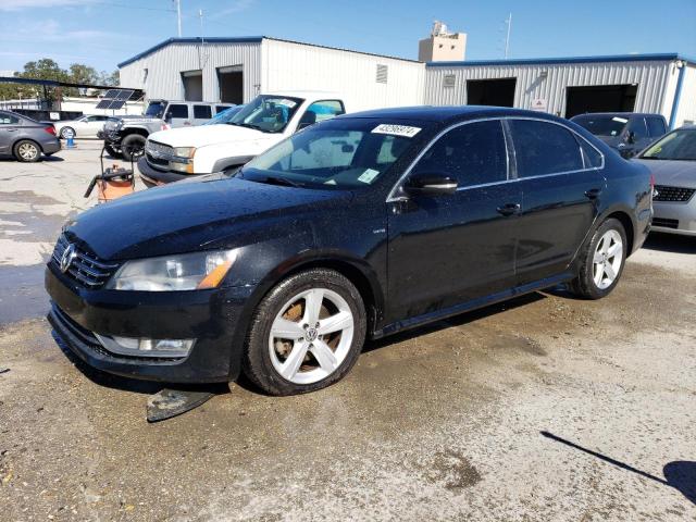 VOLKSWAGEN PASSAT S 2015 with VIN 1VWAT7A36FC102307 - Photo from auction