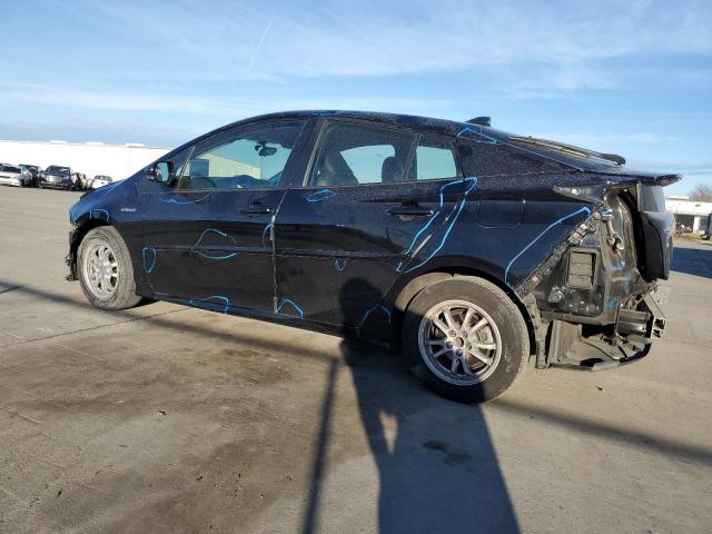 Photo 2 from auction – 2016 TOYOTA PRIUS with VIN JTDKBRFUXG3001067