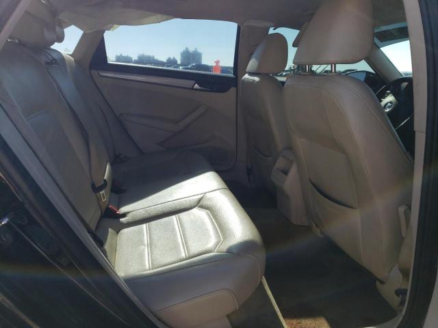 Photo 10 from auction – 2015 VOLKSWAGEN PASSAT S with VIN 1VWAT7A36FC102307