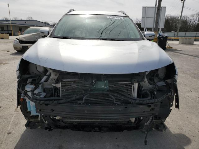 Photo 5 from auction – 2017 NISSAN ROGUE SV with VIN 5N1AT2MVXHC858711