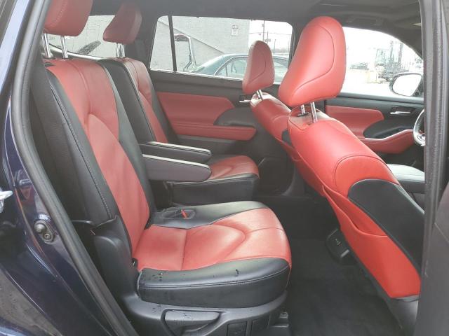 Photo 11 from auction – 2022 TOYOTA HIGHLANDER with VIN 5TDJZRBH8NS172525