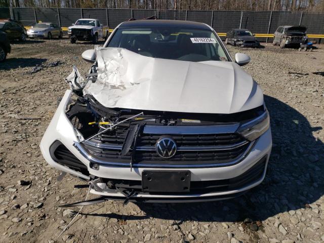 Photo 5 from auction – 2023 VOLKSWAGEN JETTA SE with VIN 3VW7M7BU5PM021684