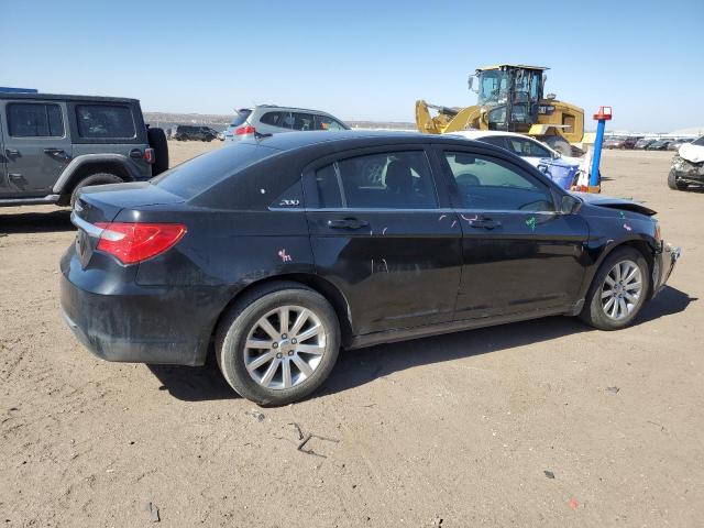 Photo 3 from auction – 2013 CHRYSLER 200 TOURIN with VIN 1C3CCBBB9DN629574