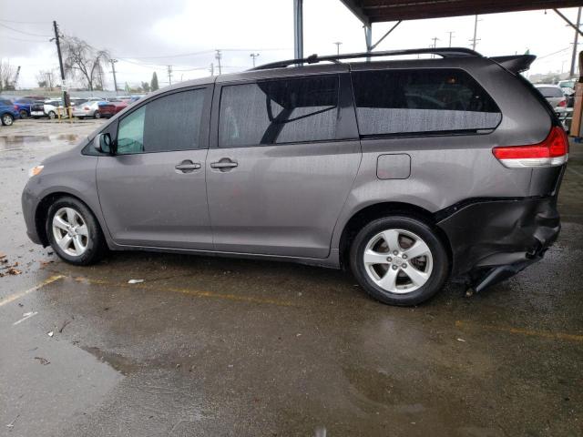 Photo 2 from auction – 2011 TOYOTA SIENNA LE with VIN 5TDKK3DC5BS137752